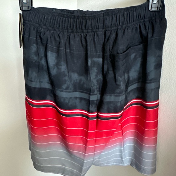 Under Armour Swim Trunks Mens Black and Red Small MSRP $62 USSFK1603-001 - Picture 8 of 13